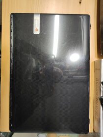 Prodam dily z Ntb packar bell easynote lm81 - 2