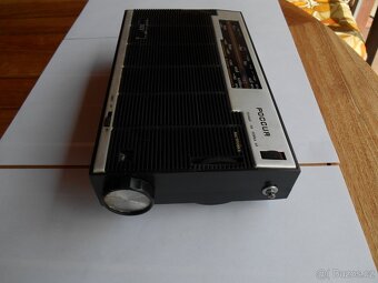 Tranzistorové rádio Rossia 303 - 2