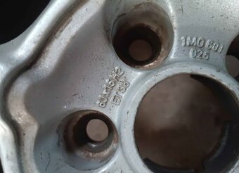 ALU disky Seat R15 5x100 - 2