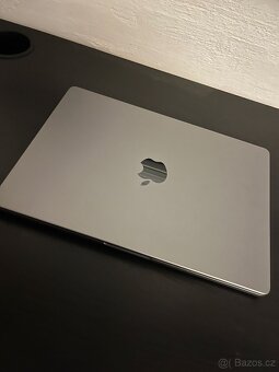 MacBook Pro 14" M3 – jako nový, v záruce, 100% baterie - 2