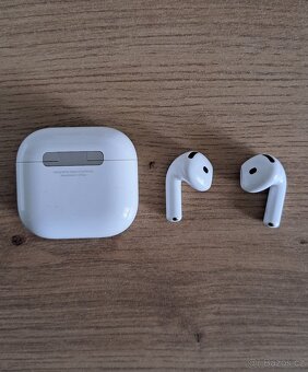 Sluchátka Apple Airpods 4 - 2