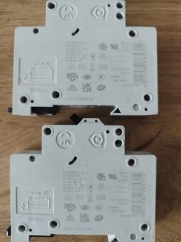 Jistič Eaton B10. - 2