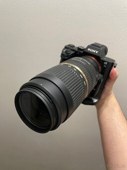 Sony A7II + 5 bat. + Tamron 70-300mm + Grip Meike + DALŠÍ - 2