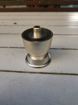 Nábytkové nohy - nízke plastové - 2