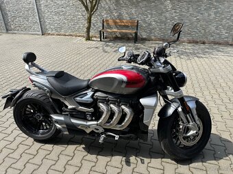 Triumph Rocket 3 R - 2