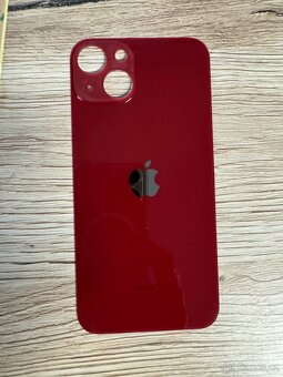 Zadní sklo na Iphone 13 - 2