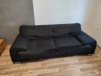 pohovka a křeslo - 2