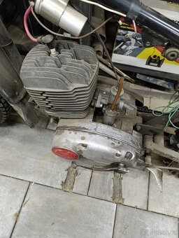motor čz 175 477 - 2