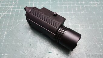S&T Armament pistolová svítilna - 2
