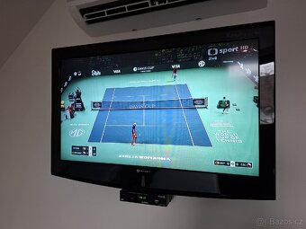 3x LCD TV 32" + set-top-boxy - 2