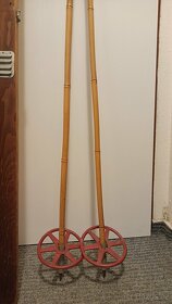 Staré dřevěné lyže + Bambusové hůlky - 2