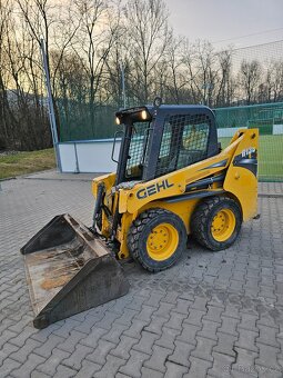 Smykový nakladač Gehl 2018 - 2