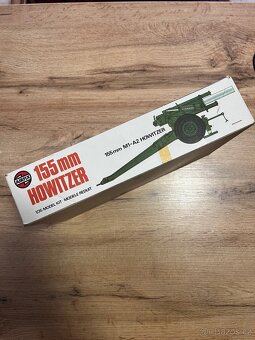 Starožitný plastový model děla 1:35 USA Airfix 1975 - 2