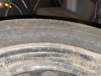 215/60r16+ plechové disky - 2