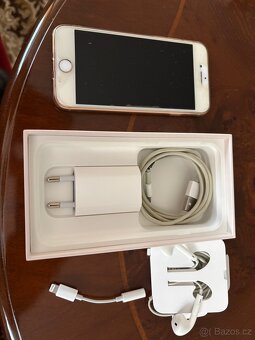 iPhone 8 64 g - 2
