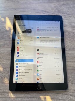 iPad 6 generace (2018), 32GB - 2