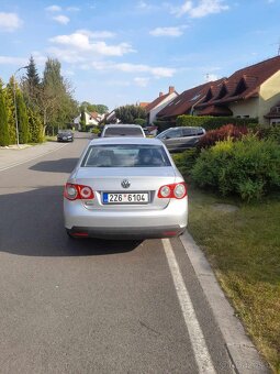 Volkswagen Jetta 2006, nevolat pouze sms - 2