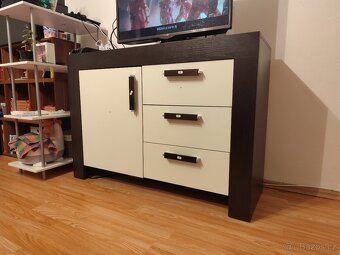 Komoda / TV stolek Caesar III (CR11) - 2