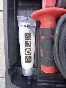 Vrtací a sekací kladivo parkside PBH 1050 C3 - zánovní - 2