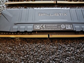Crucial Ballistix DDR4 16GB 3200 - 2