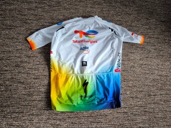 Dres Total energies XL nový - 2