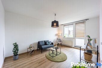 Pronájem bytu 3+1, 60 m2 – Dukelských bojovníků, Znojmo - 2