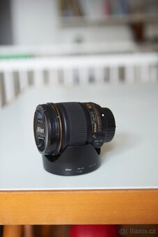 objektiv Nikon 28 mm f/1,8 - 2