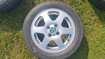 Litá kola 4×100 5,5J x R14 Borbet, Felicia - 2
