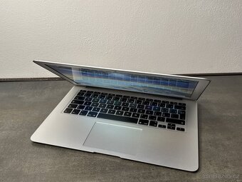 MacBook Air 13" 2015 256GB / i5 / 8GB - DPH - 2