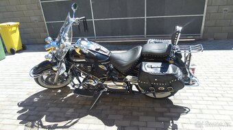 Yamaha Dragstar Classic XVS 1100A - 2