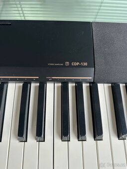 Digitální piano Casio CDP‑130BK – výborný stav - 2