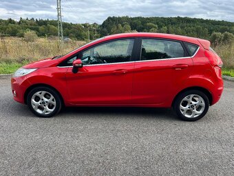 Ford Fiesta 5 dveř 1.25 benzín,2010,Klimatronic, 2 sady kol - 2