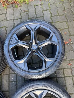 ORIGINÁL Alu CUPRA FORMENTOR R19, 5x112 - TOP STAV - 2