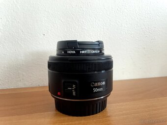 Canon EF 50mm f1.8 STM + Hoya Cir-PL UV filtr - 2