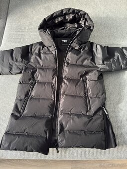 Chlapecká zimní černá bunda ZARA – výborný stav - 2