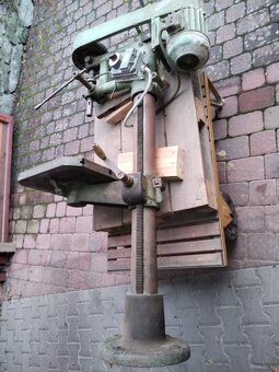 Stojanová vrtačka - 2