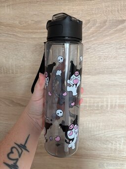 Lahev na pití Kuromi (hello Kitty and friends) černá - 2