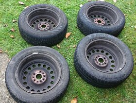 Sada plechových disků s pneu 195/60/r15 - 2