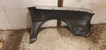 Blatník přední levý Š105/120 -83 - 2