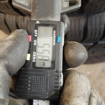 Zimní pneumatiky 225/55/17 - 2