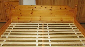 Postel z borovice s novými lamelovými rošty - celomasiv - 2