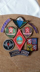 Prodám set nášivek - 2