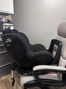 Dětská autosedačka britax romer dualfix m i size - 2
