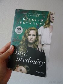 11% sleva - kniha Ostré předměty - Gillian Flynn - 2