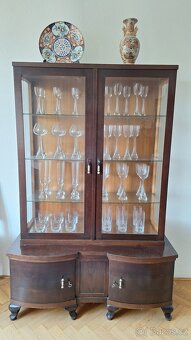 Starožitný nábytek - jídelna masiv - 2