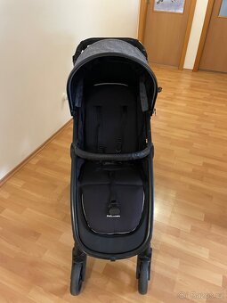 PETITE&MARS Kočárek sportovní - 2