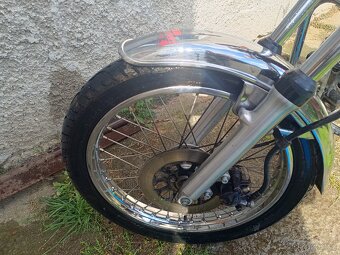 Dobrý den prodávám Suzuki gn 125 - 2