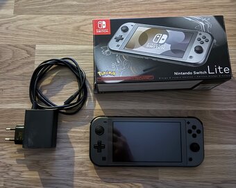 Nintendo Switch Pokémon - 2