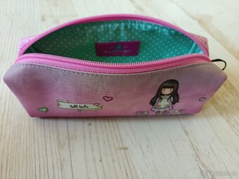 Penál Santoro London - 2