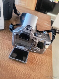 Panasonic Lumix DMC- FZ50 - 2